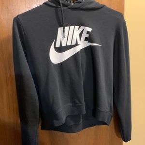 Nike Essential Crop Hoodie